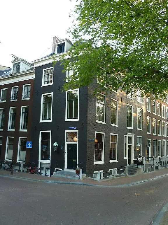 The Vanguard Bed & Breakfast Amsterdam