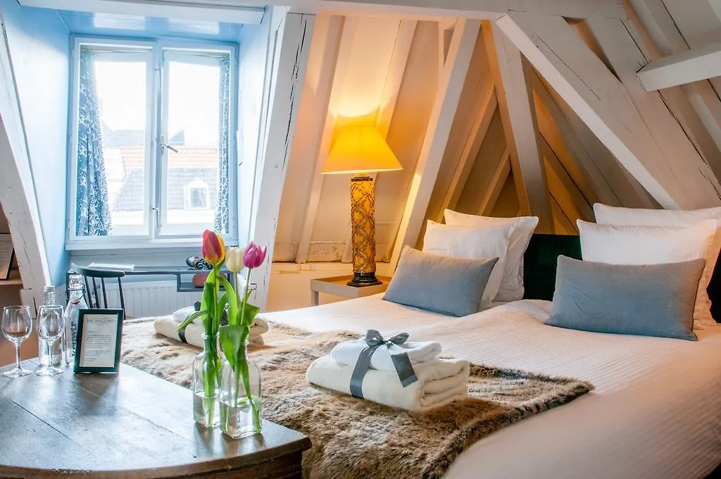 The Vanguard Bed & Breakfast Amsterdam 2*,