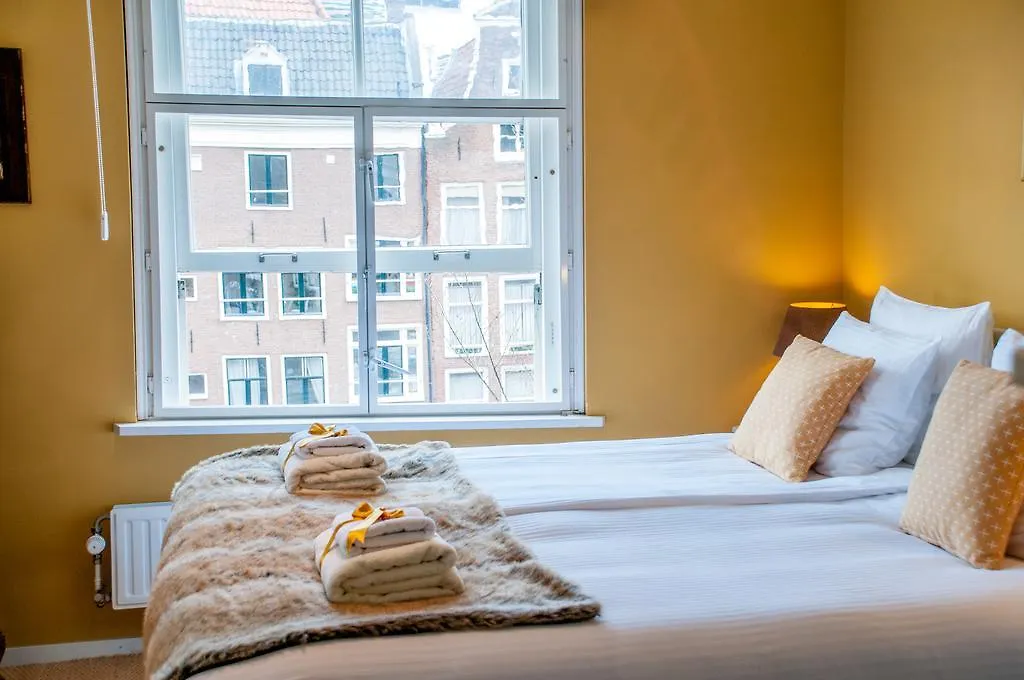 The Vanguard Bed & Breakfast Amsterdam 2*,