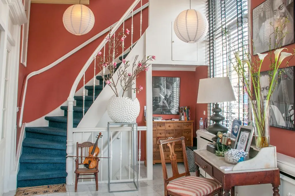 The Vanguard Bed & Breakfast Amsterdam