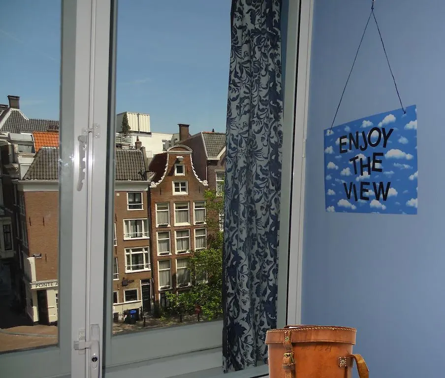The Vanguard Bed & Breakfast Amsterdam 2*,  Hollanda